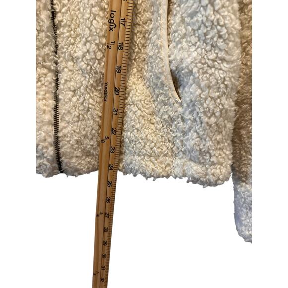 PrAna Quilted Sherpa Jacket – Ivory Cream – Size L CozyCore Après-Ski Style - Picture 7 of 8